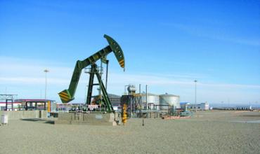 迄今阿塞拜疆“阿泽居”油田原油产量接近4亿吨