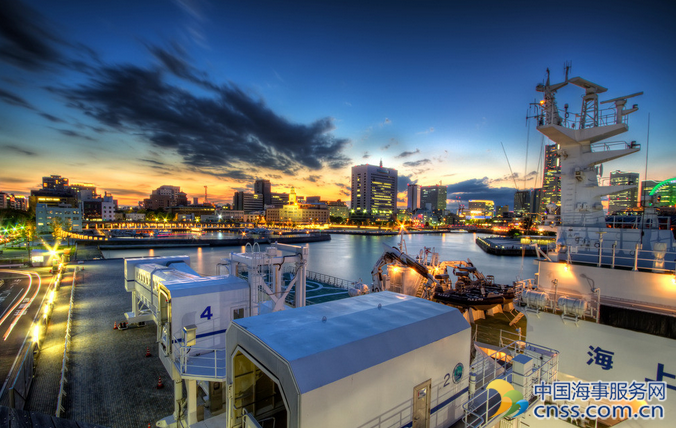 日本横滨港推进LNG加注设备研究