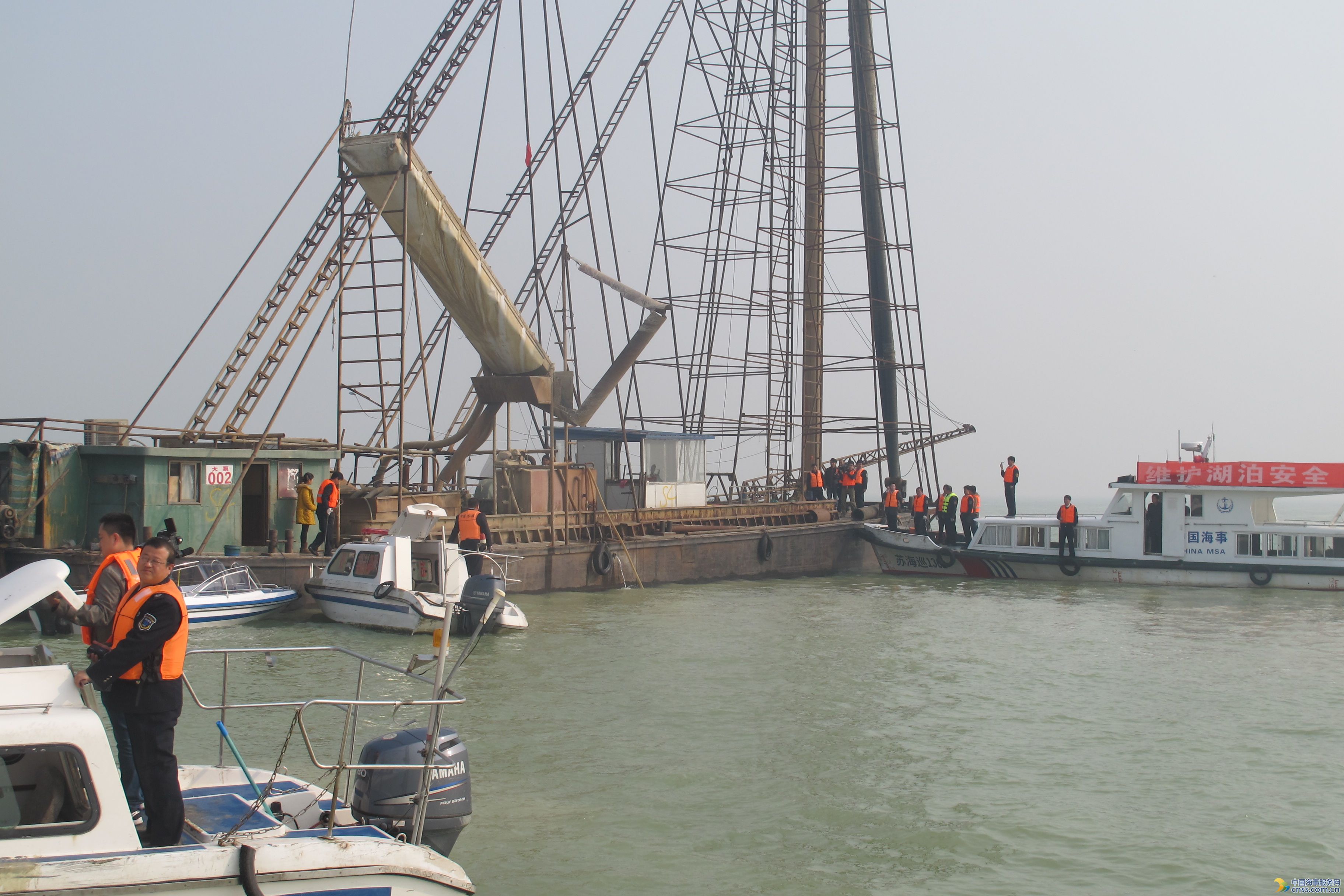 泗洪泗阳签订跨界打击洪泽湖水域非法采砂协议
