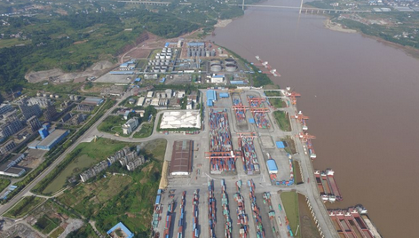 泸州港首批豆粕抵达港口