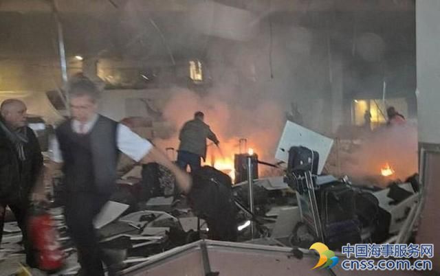 伊斯坦布尔机场发生爆炸 已致36人遇难