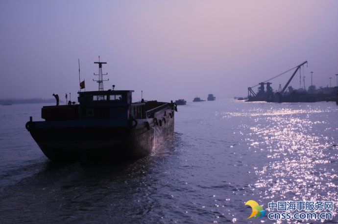 南京市沿江非法码头专项整治工作全面完成