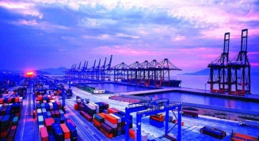 宁波舟山港首次与欧洲港口签署合作协议