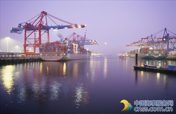 港口：大雨影响天津港一度封航