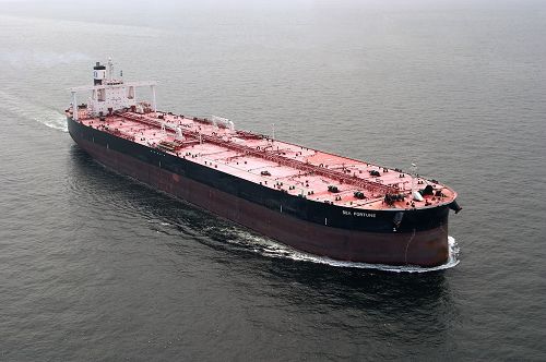 Tankers: WAF-UKC Suezmax rates drop to near 14-year low on vessel oversupply