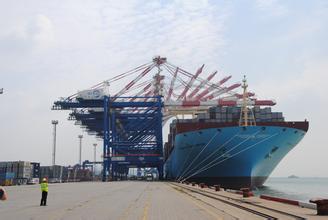 海口港与厦门港签友好协议 拟将航线延伸至东南亚