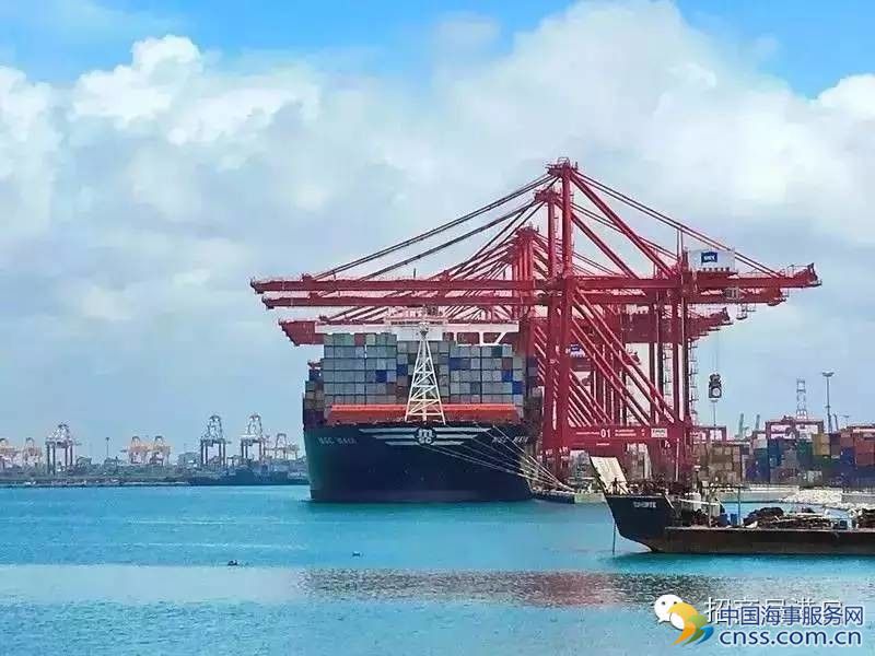 全球最大型集装箱船“地中海玛雅”轮首航科伦坡码头