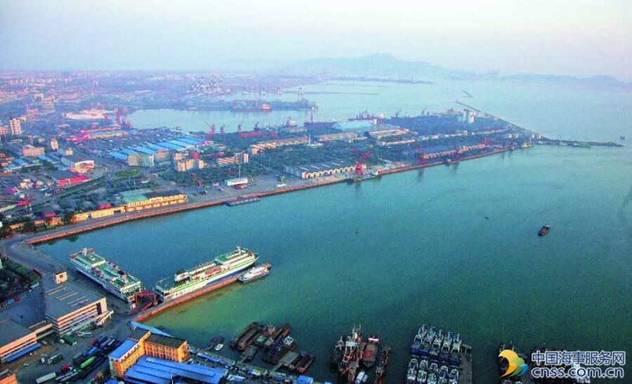 烟台港西港区30万吨级原油码头迎首艘国际油轮