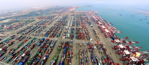 青岛港首九月集装箱吞吐量增4%至1,344万标准箱