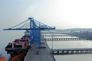India’s Minister of Shipping Calls for Use of IT in Port Ops