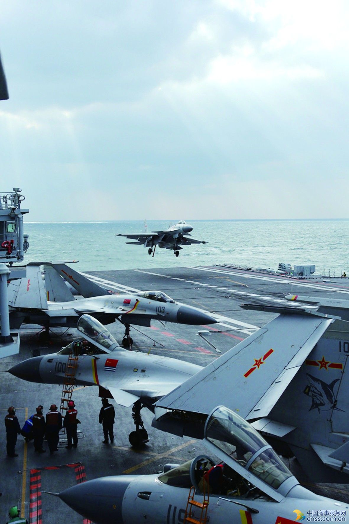 中国航母战斗群雏形初现 与美俄相比怎么样？