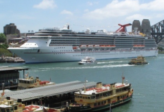 Cruise Ships to Cut Sulfur Emissions in Sydney Harbour