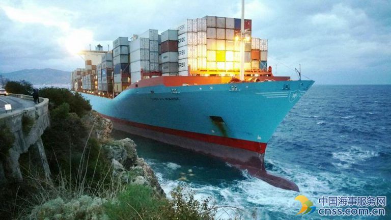 VIDEO: Gustav Maersk Refloated after Grounding off Italy