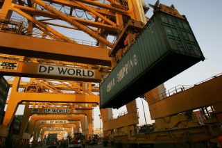 DP World Handles More Containers in 2016