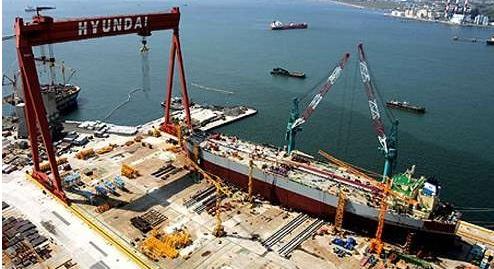 First FPSO vessel arrives in Persian Gulf