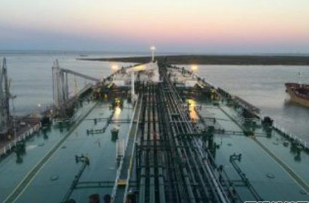 欧佩克减产将严重打击原油船市场
