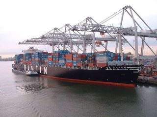 SM Line’s 1st Service to Include 5 Hanjin Boxships