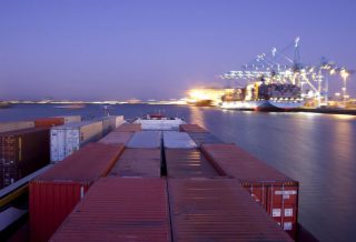 Drewry: Liner Alliances Make Illogical Port Choices