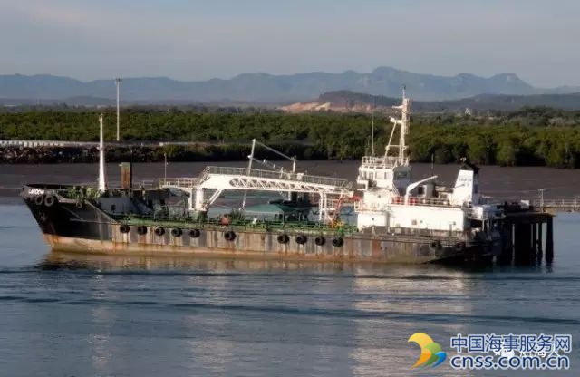 携重型武器 索马里海盗5年来首劫船