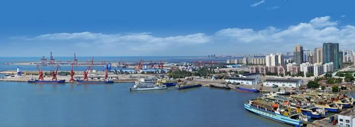 新海港泊位全部建成 海口港装卸能力大大增强