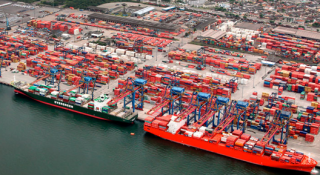 Stevedores’ Strikes Block Brazilian Ports