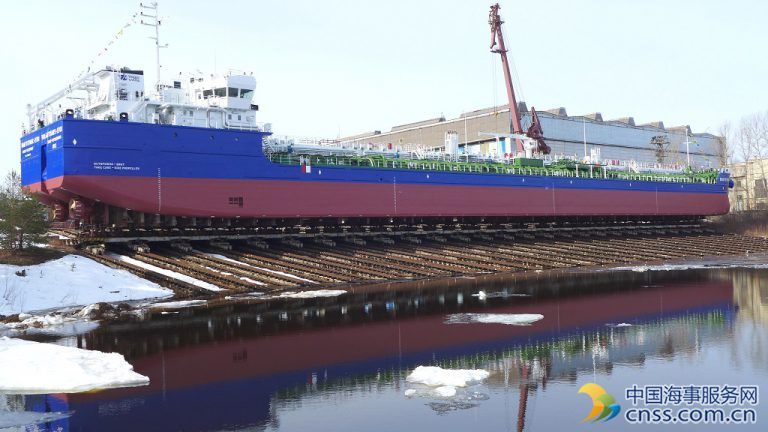 Spotted: Krasnoye Splashes First Volgotrans Tanker