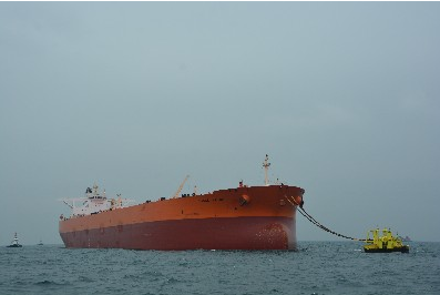 茂名海事严监管优服务 保障国内最大海底油管线铺设安全