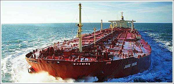 一季度油轮交易量同比减少68% 船东选择“转身离开”