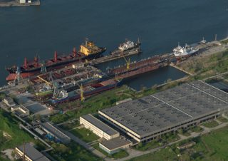 Explosion Hits Vessel at Bulgarian Shipyard