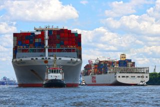 Hamburg Creates Space for Mega-Ships