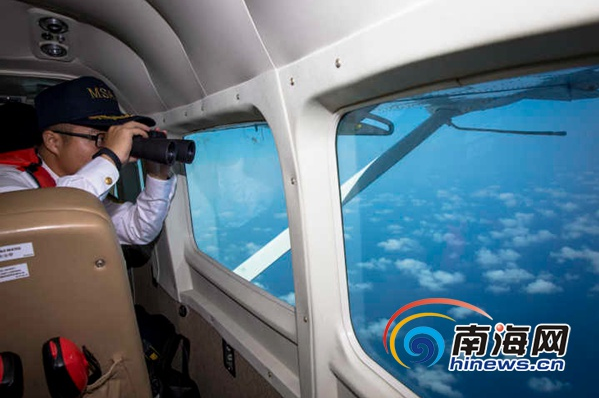 海南海事部门运用水上飞机开展海域巡查