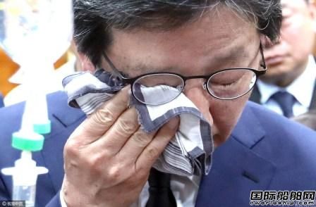 韩国总统候选人慰问三星重工事故伤员