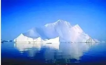 用船拖回南极冰山 供百万人5年用水