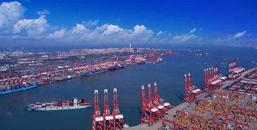 青岛港：拥有最多国际集装箱航线的北方港口