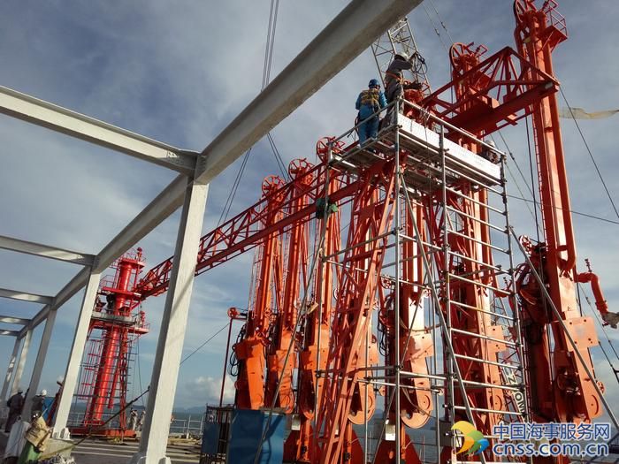 四建电仪员工惠州码头项目施工赢得好评