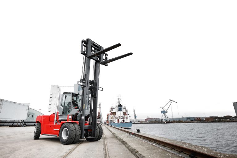 Kalmar’s new Essential range of forklifts helps customers secure availability and safety