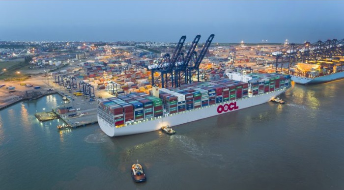 World’s largest container ship OOCL Hong Kong makes maiden call at Port of Felixstowe