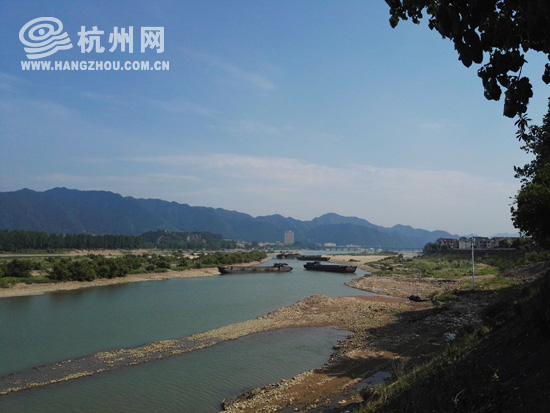 钱塘江富春江水位降低 海事部门发布低水位预警