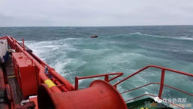 中国海油在渤海海域内11小时救起9人