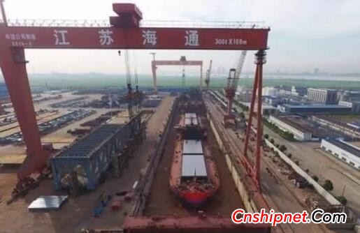 江苏海通海洋工程装备4艘船舶同日下水