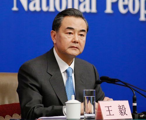 王毅谈中印对峙事件：印军应老老实实地退出去！