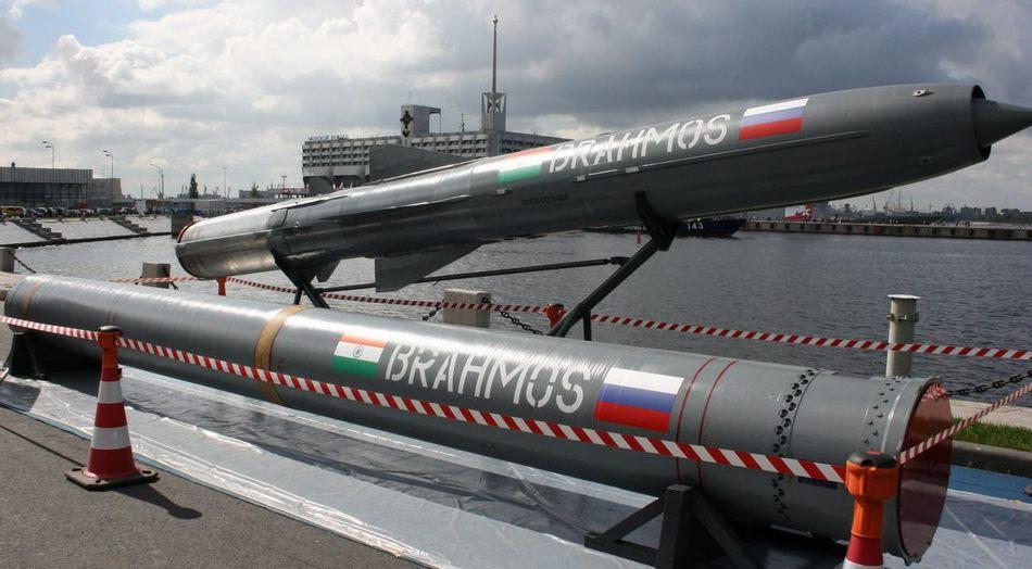 美媒：印度64枚布拉莫斯导弹能打掉航母战斗群