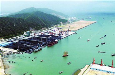 巴西至珠江西岸首条航线开通 “天祺”轮靠泊高栏港