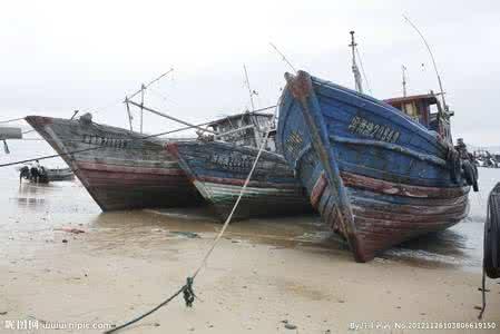 丹东76艘涉渔“三无”船舶被销毁