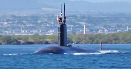 美国军机潜艇航母将齐聚朝鲜半岛 