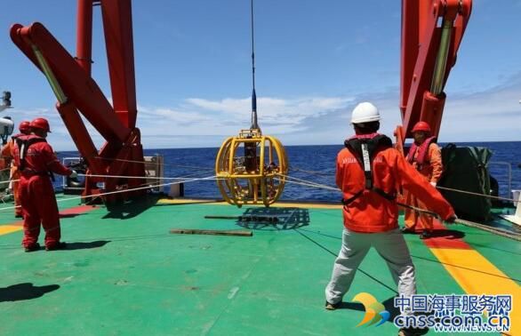 中国海洋科考首次在多圈层同步综合作业