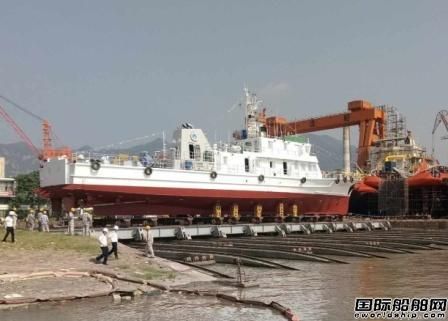 东南造船一艘300吨级渔政船下水
