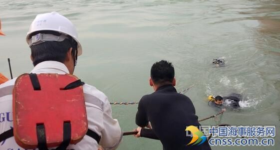 珠江口货轮碰撞事故9人获救 多方力量继续全力搜救
