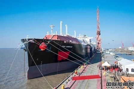 沪东中华两艘17.4万立方米LNG船同日交船