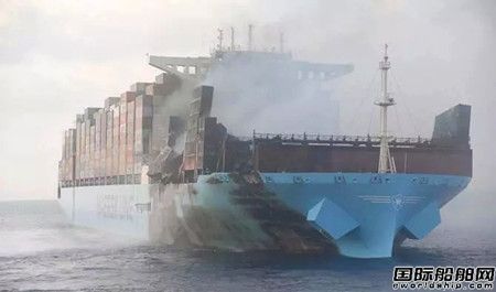 面目全非~“Maersk Honam”轮火已扑灭